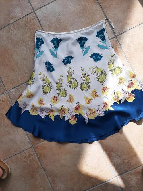 Sissy Boy - zijden rok maat M, Kleding | Dames, Rokken, Zo goed als nieuw, Maat 38/40 (M), Overige kleuren, Knielengte, Ophalen of Verzenden