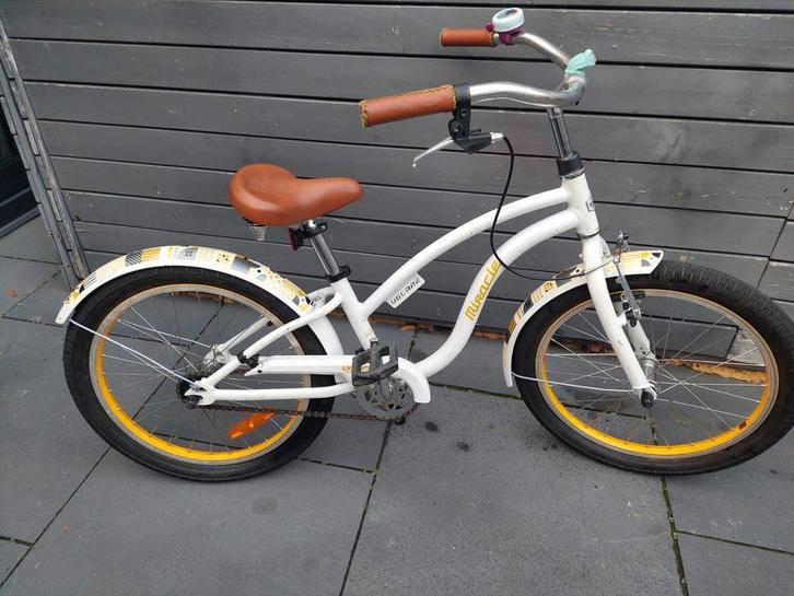 Hele mooie meisjes fiets te koop, Fietsen en Brommers, Fietsen | Kinderfietsjes, Zo goed als nieuw, 20 inch of meer, Ophalen of Verzenden