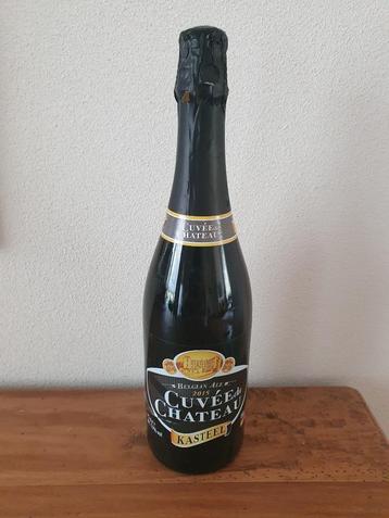 2015 Kasteel Cuvee du Chateau bier 11 % 0,75 Ltr beschikbaar voor biedingen