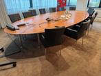 Grote vergadertafel met stoelen en wandkast, Ophalen, Gebruikt, Bruin, Vijf, Zes of meer stoelen