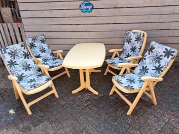 Compleet tuinset verstelbare stoelen  beschikbaar voor biedingen