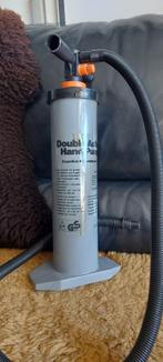 Camping Luchtbed pomp, Caravans en Kamperen, Ophalen of Verzenden, Zo goed als nieuw, 1-persoons