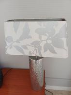 Stijlvolle zilveren tafellamp met bladmotief 2x, Huis en Inrichting, Lampen | Vloerlampen, Ophalen of Verzenden, Zo goed als nieuw