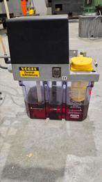 Elektrische smeerunit / smeertoestel voor leibaanolie, Ophalen of Verzenden