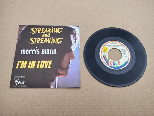 Single: Morris Mann - Streaking And Streaking (1974), Cd's en Dvd's, Vinyl Singles, Gebruikt, Pop, 7 inch, Verzenden