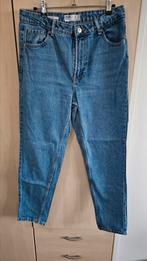 Bershka denim mom broek maat 38, Blauw, Overige jeansmaten, Zo goed als nieuw, Bershka