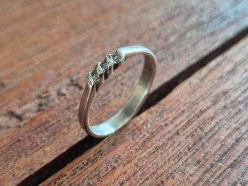 Zilveren ring 070 maat 19 beschikbaar voor biedingen