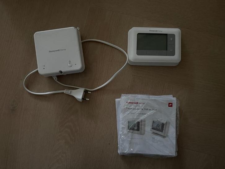 Honeywell T4R Draadloze Thermostaat + Ontvanger, Doe-het-zelf en Verbouw, Thermostaten, Zo goed als nieuw, Ophalen of Verzenden