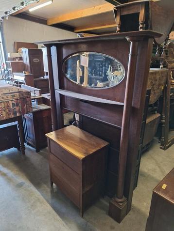 Schouw kabinet hoekkast kaptafel tafel antieke meubels>2000s beschikbaar voor biedingen