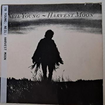 CD HarvestMoon Neil Young beschikbaar voor biedingen