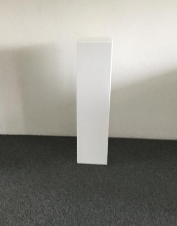 MAATWERK; WITTE ZUIL SOKKEL PILAAR KOLOM CONSOLE 80x20x20cm beschikbaar voor biedingen