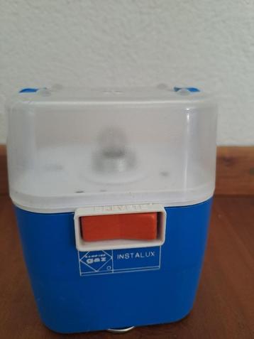 Campinggaz lampje op batterijen beschikbaar voor biedingen