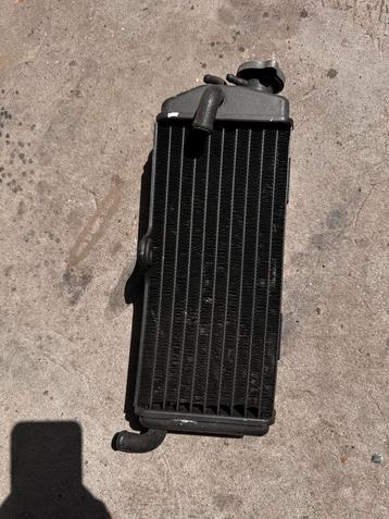 Ktm 640 supermoto radiator beschikbaar voor biedingen