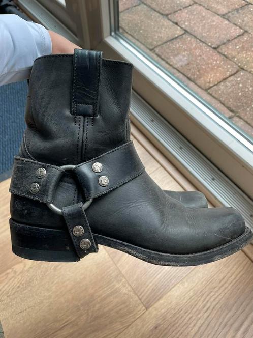 Sendra laarzen, Kleding | Dames, Schoenen, Zo goed als nieuw, Hoge laarzen, Zwart, Ophalen of Verzenden