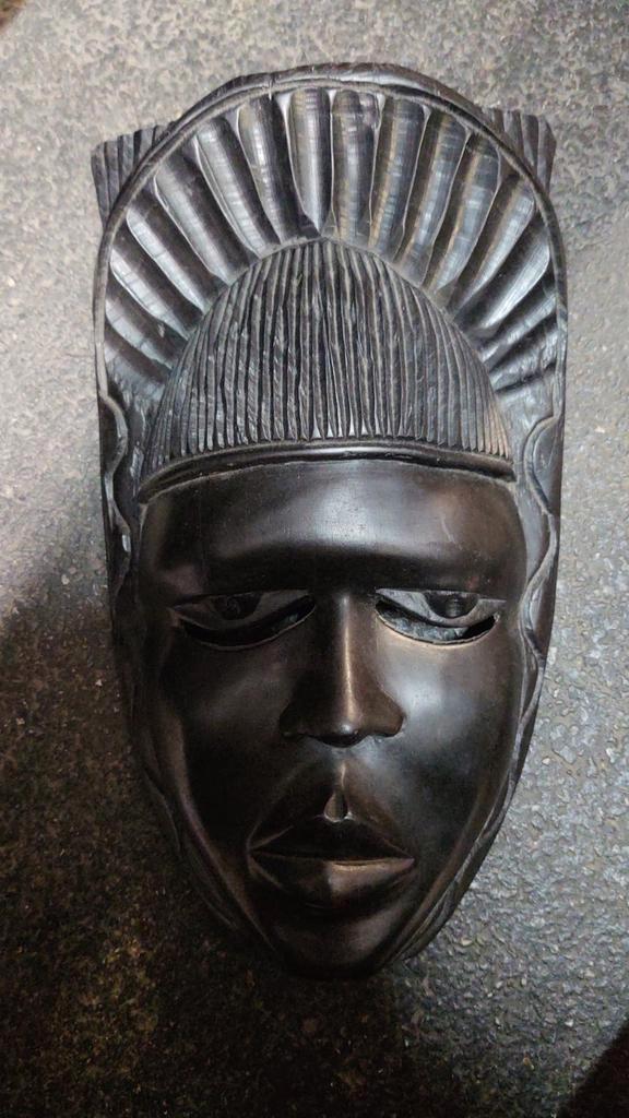 Afrikaans masker van ebbenhout, Antiek en Kunst, Kunst | Niet-Westerse kunst, Ophalen of Verzenden