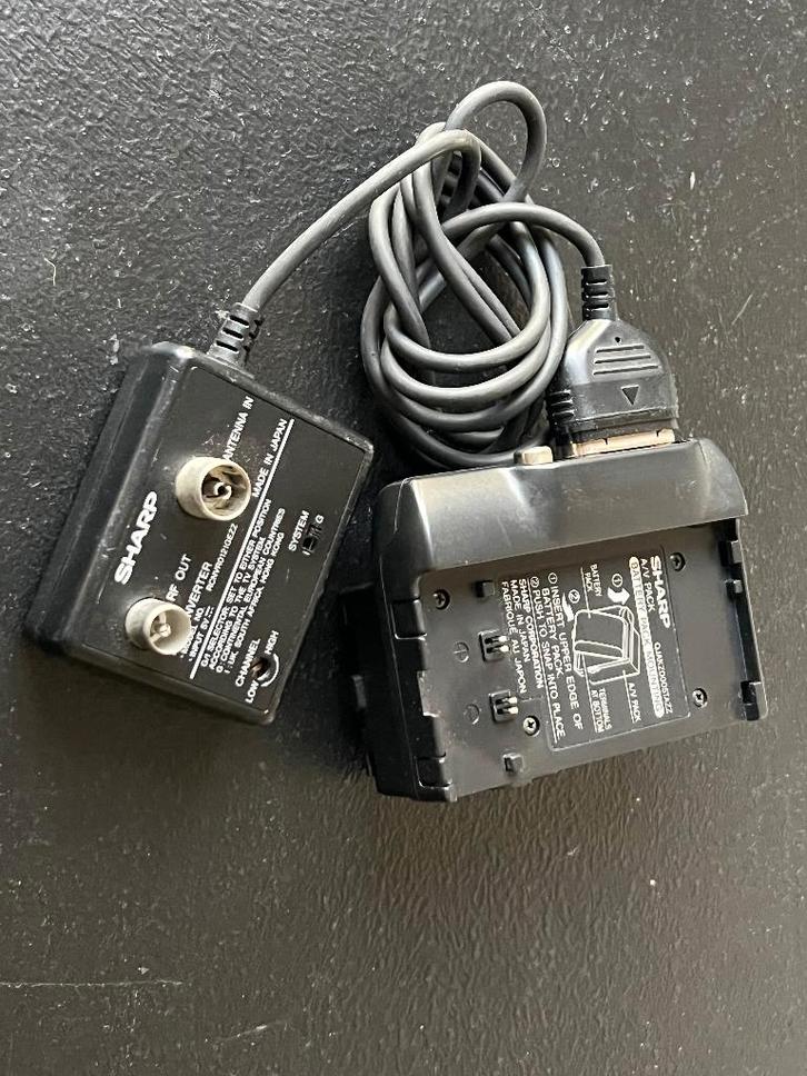 Sharp AV pack RF adaptor voor camera, Verzamelen, Fotografica en Filmapparatuur, Overige typen, 1980 tot heden, Ophalen of Verzenden