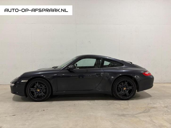 Porsche 911 3.6 Carrera Pano Navi Leer BTW 21% Youngtimer, Auto's, Porsche, Bedrijf, Te koop, ABS, Airbags, Airconditioning, Bluetooth