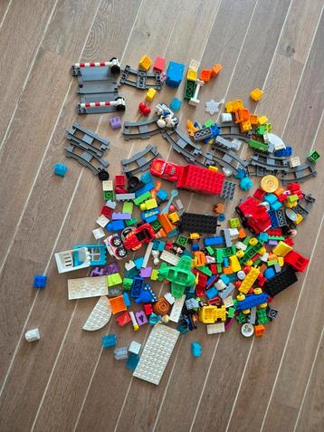 Diverse lego duplo beschikbaar voor biedingen