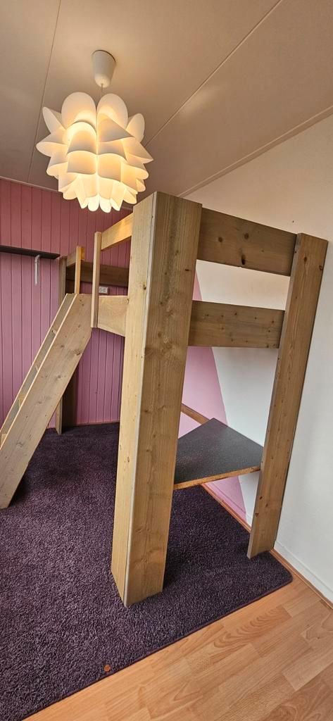 Hoogslaper met bureautje, Kinderen en Baby's, Kinderkamer | Stapelbedden en Hoogslapers, Zo goed als nieuw, Hoogslaper, Ophalen
