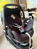 Maxi cosi Pebble met familyfix, Kinderen en Baby's, Autostoeltjes, Gebruikt, Ophalen of Verzenden, Isofix, 0 t/m 13 kg