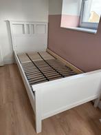 Hemnes bed, Huis en Inrichting, Slaapkamer | Bedden, Ophalen, 90 cm, Eenpersoons, Wit