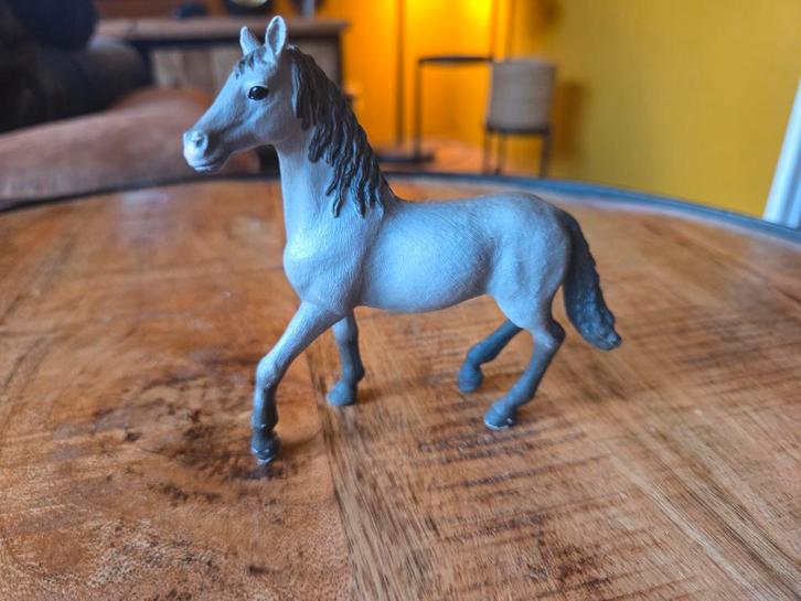 Schleich jong pura raza paard, Verzamelen, Speelgoed, Zo goed als nieuw, Ophalen of Verzenden