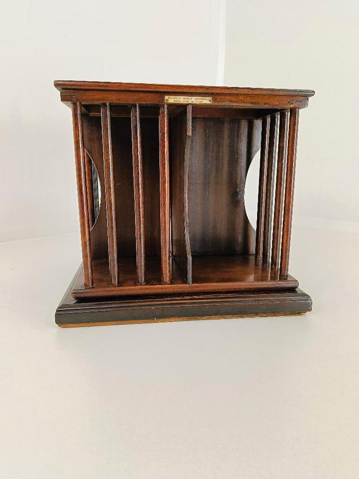 mooie antieke tafel boekenmolen boekenstandaard, Antiek en Kunst, Antiek | Woonaccessoires, Ophalen of Verzenden