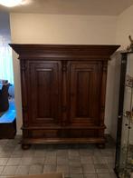 Prachtige vintage zwaar eiken kast 2 deuren en 2 lades, Ophalen