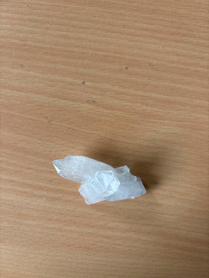 Prachtig Kwartskristal, Verzamelen, Mineralen en Fossielen, Mineraal, Ophalen of Verzenden