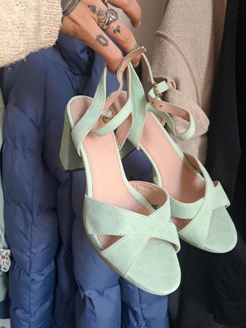 Manfield maat 40, NIEUW!, Kleding | Dames, Schoenen, Nieuw, Ophalen of Verzenden
