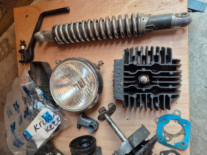 onderdelen tomos, Fietsen en Brommers, Brommeronderdelen | Algemeen, Gebruikt, Overige typen, Ophalen