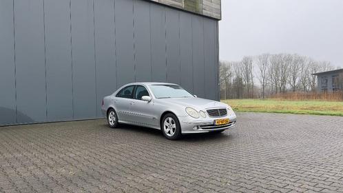 Mercedes-Benz E-Klasse 1.8 E200 Kompressor Sedan AUT 2005, Auto's, Mercedes-Benz, Particulier, E-Klasse, ABS, Alarm, Bluetooth