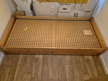 Nog Perfect Één Persoons Bed - afhalen  €70,- beschikbaar voor biedingen