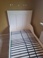 Brocante, knus kinderbed 90*200. Met lattenbodem, Huis en Inrichting, Slaapkamer | Bedden, Ophalen, 90 cm, Eenpersoons, Wit