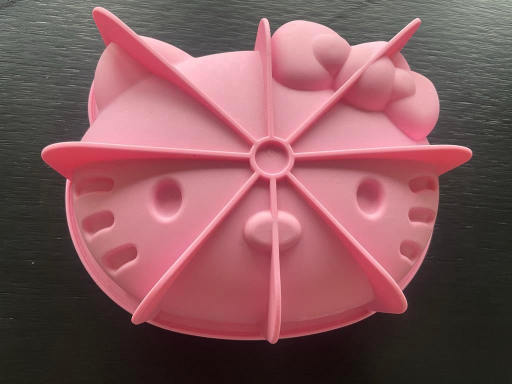 Hello Kitty Bakvorm - Siliconen Roze - Zo Goed Als Nieuw, Ophalen of Verzenden, Zo goed als nieuw, Taarten of Cupcakes, Bakvorm