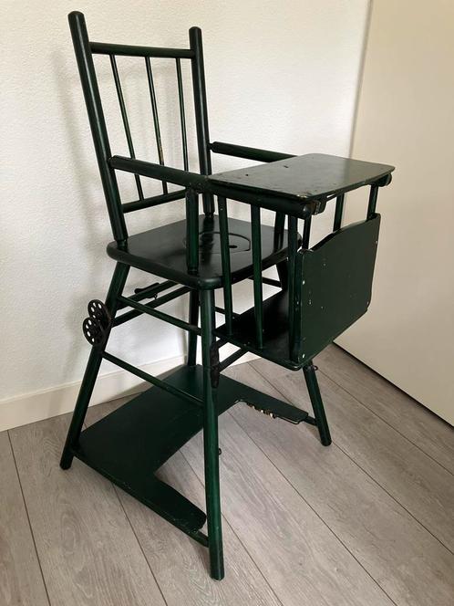 Retro Kinderstoel tot lage stoel met tafeltje, Kinderen en Baby's, Kinderstoelen, Gebruikt, Overige typen, Aanschuifbaar, Ophalen of Verzenden