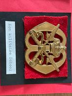 Baret embleem militaire school, Ophalen of Verzenden, Landmacht, Nederland, Embleem of Badge