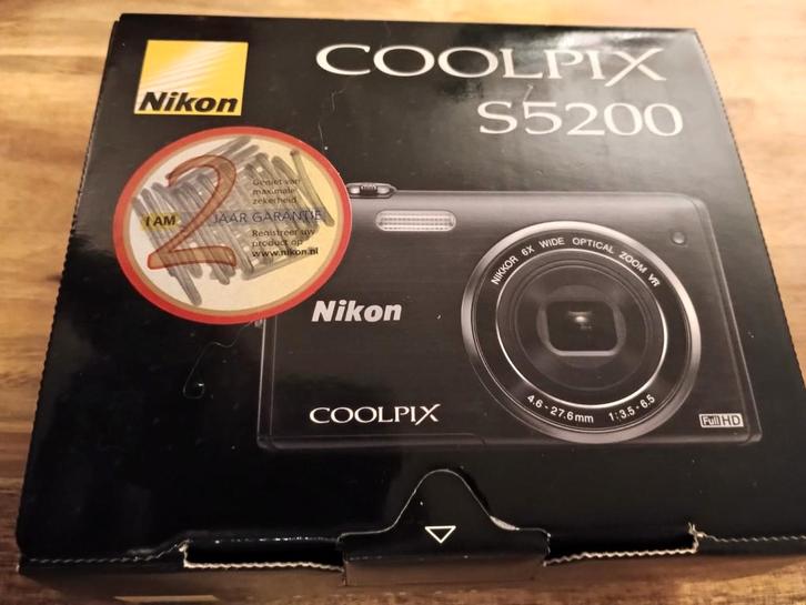 Nikon / Coolpix S5200 / D60 / D90, Audio, Tv en Foto, Fotocamera's Digitaal, Zo goed als nieuw, Nikon, 8 keer of meer, Ophalen