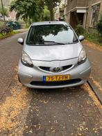 Toyota Aygo 1.0 12V Vvt-i 3DRS MMT 2006 Grijs, Voorwielaandrijving, 4 stoelen, 68 pk, Origineel Nederlands
