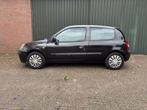 Renault Clio 1.2 16V 3DR 2003 Zwart, Auto's, Renault, Stof, 74 pk, Zwart, 4 cilinders