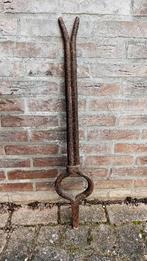 Wilgenteen antiek schil ijzer, Ophalen