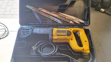 Dewalt DW304 PK Reciprozaag Alleszaag schrobzaag. beschikbaar voor biedingen