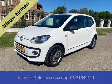 Volkswagen up! 1.0 cheer up vol optie Nieuwe Apk (bj 2013) beschikbaar voor biedingen