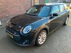 Mini Clubman 1.5 136pk 5drs BJ 2021 lage KM stand!!, Auto's, Mini, Voorwielaandrijving, 65 €/maand, 136 pk, Leder en Stof