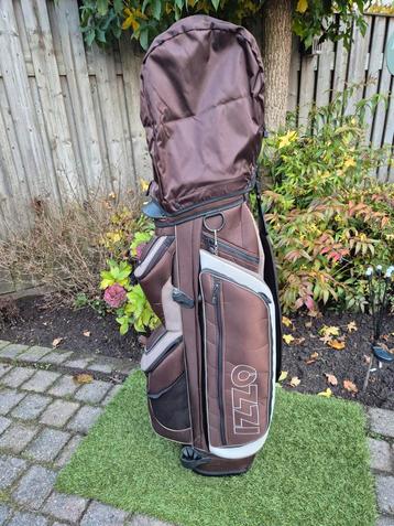 Izzo golftas trolleytas beschikbaar voor biedingen