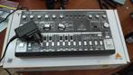 Behringer TD-3-BK Analoge Bass Line Synthesizer, Muziek en Instrumenten, Mengpanelen, Ophalen, Zo goed als nieuw, Minder dan 5 kanalen
