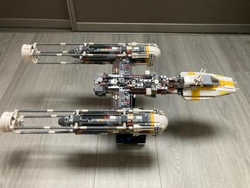 Star Wars UCS Y-Wing Fighter van Lepin met 1489 onderdelen. beschikbaar voor biedingen
