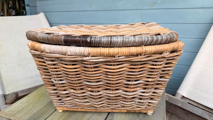 Rotan Fietsmand met Deksel, Fietsen en Brommers, Fietsaccessoires | Fietsmanden, Gebruikt, Ophalen