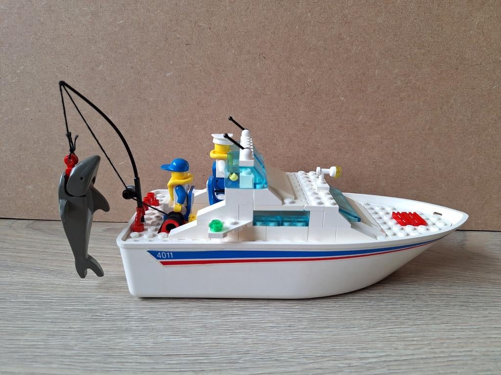 Lego 4011 Cabin Cruiser, Kinderen en Baby's, Speelgoed | Duplo en Lego, Ophalen of Verzenden, Gebruikt