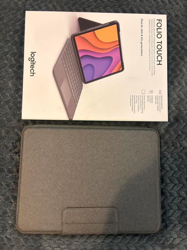 Logitech Folio Touch iPad Air 4 (toetsenbord hoes, QWERTY), Computers en Software, Toetsenborden, Zo goed als nieuw, Ophalen of Verzenden